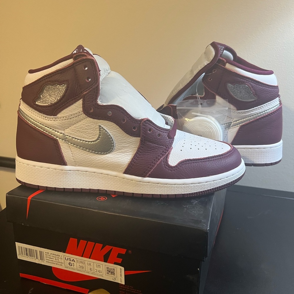 Air Jordan’s size 8w/6.5y